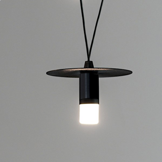 D02 Pendant 4 Nero 3000K Luce diffusa